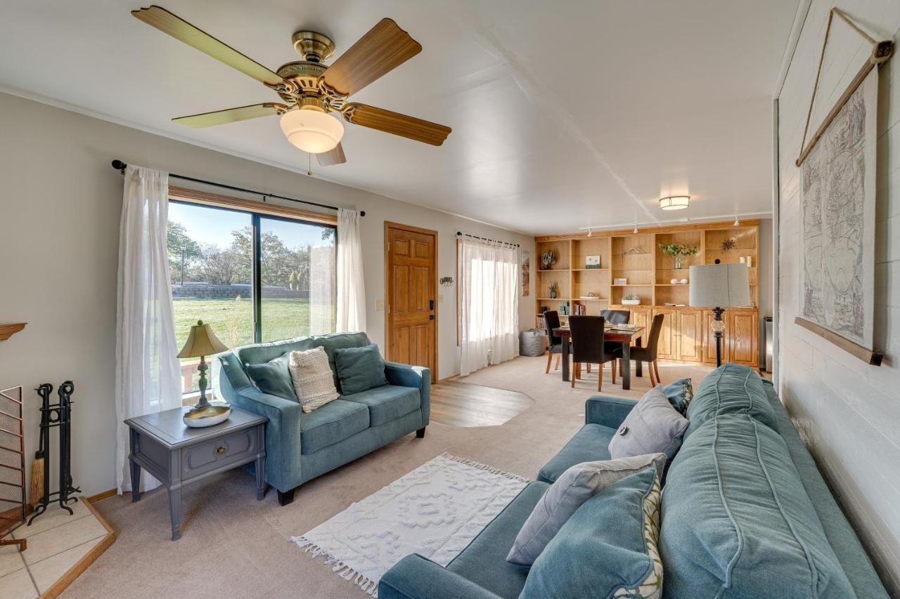 Cozy Central Point Bungalow On Working Winery! Luaran gambar
