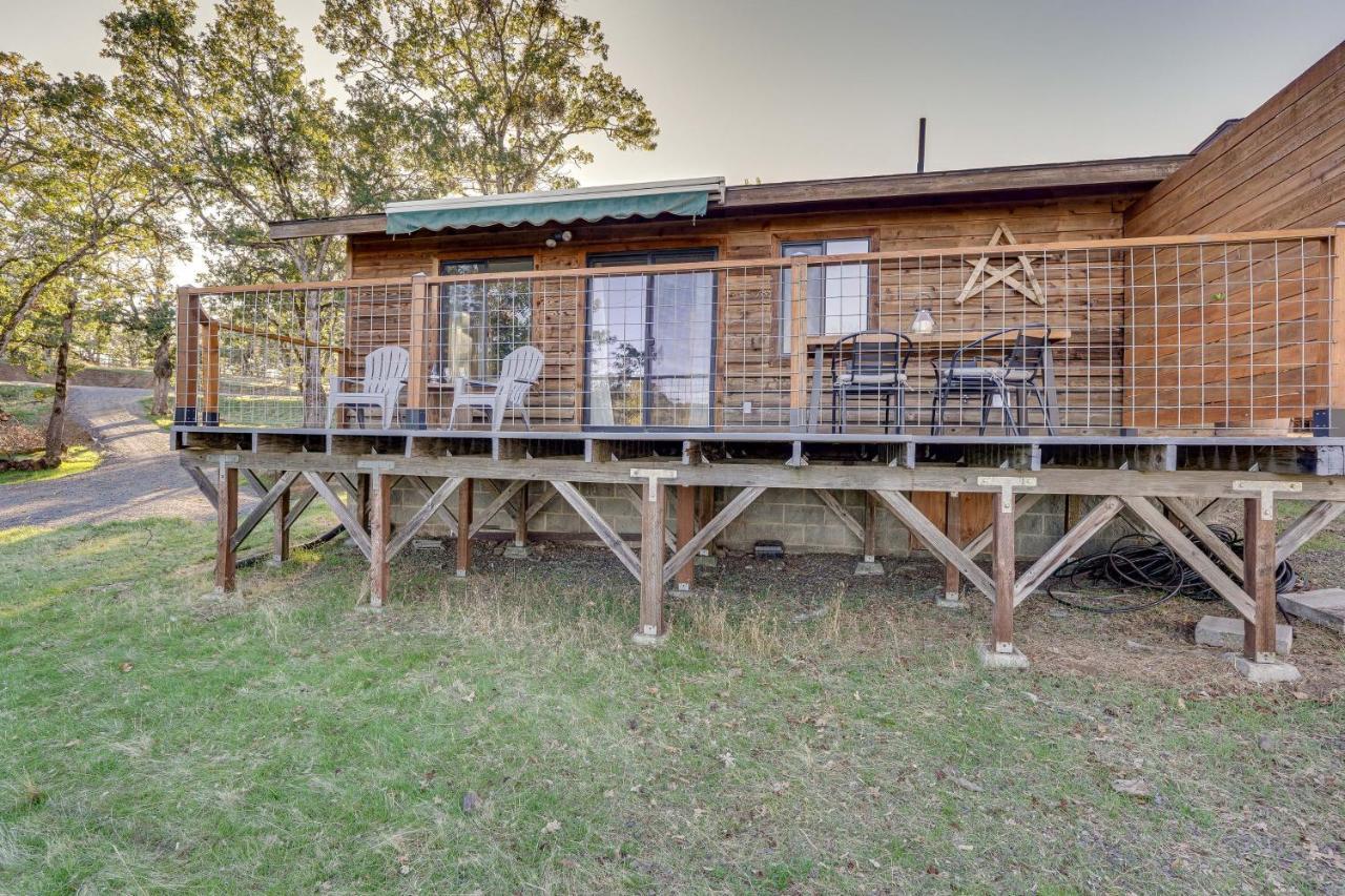 Cozy Central Point Bungalow On Working Winery! Luaran gambar