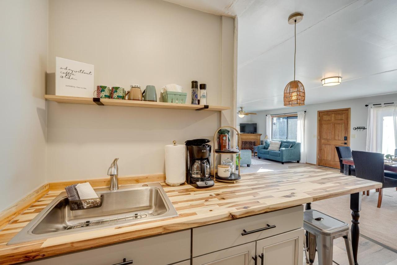 Cozy Central Point Bungalow On Working Winery! Luaran gambar